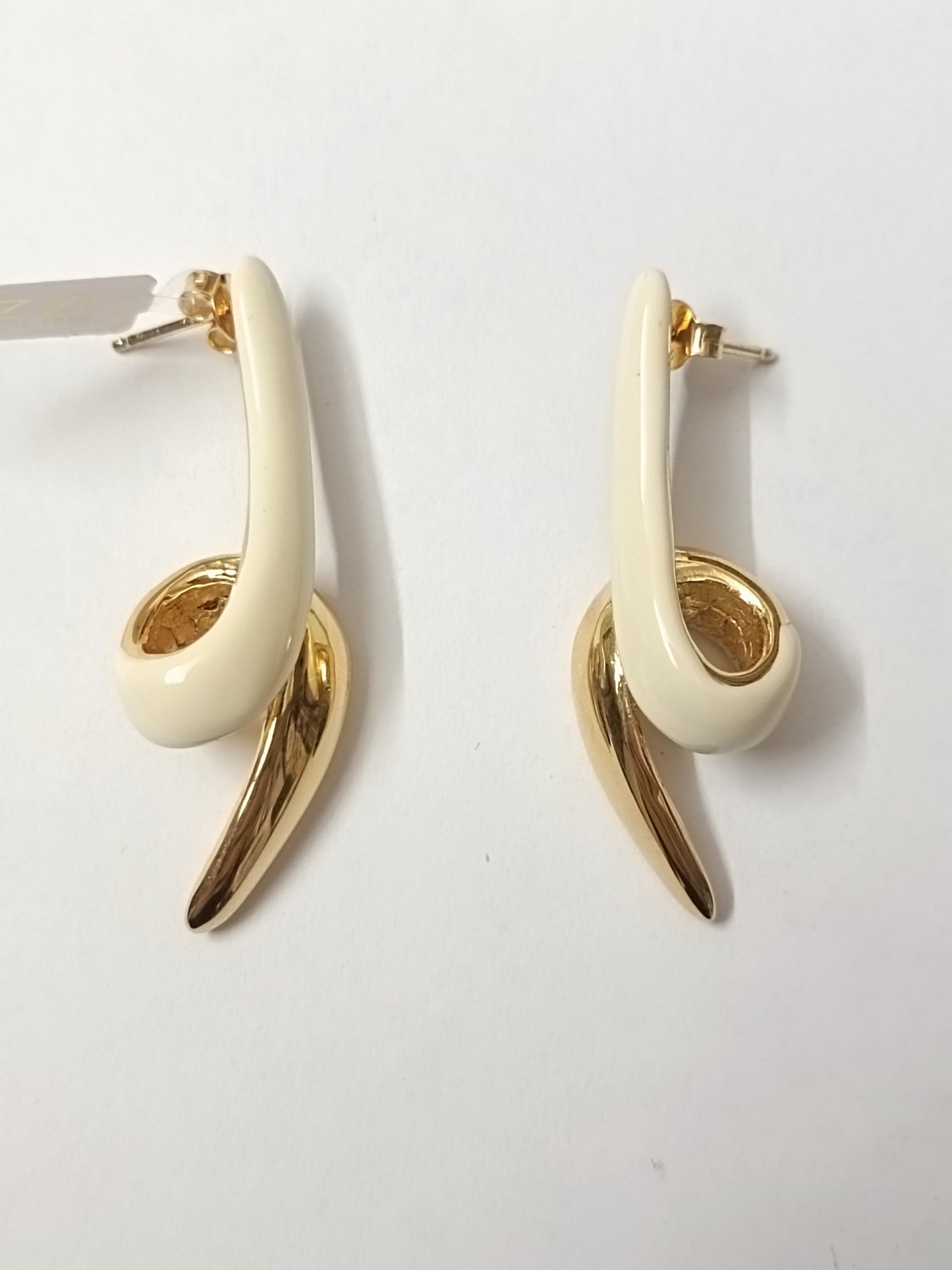 Orecchini in argento dorato e smalto a fuoco