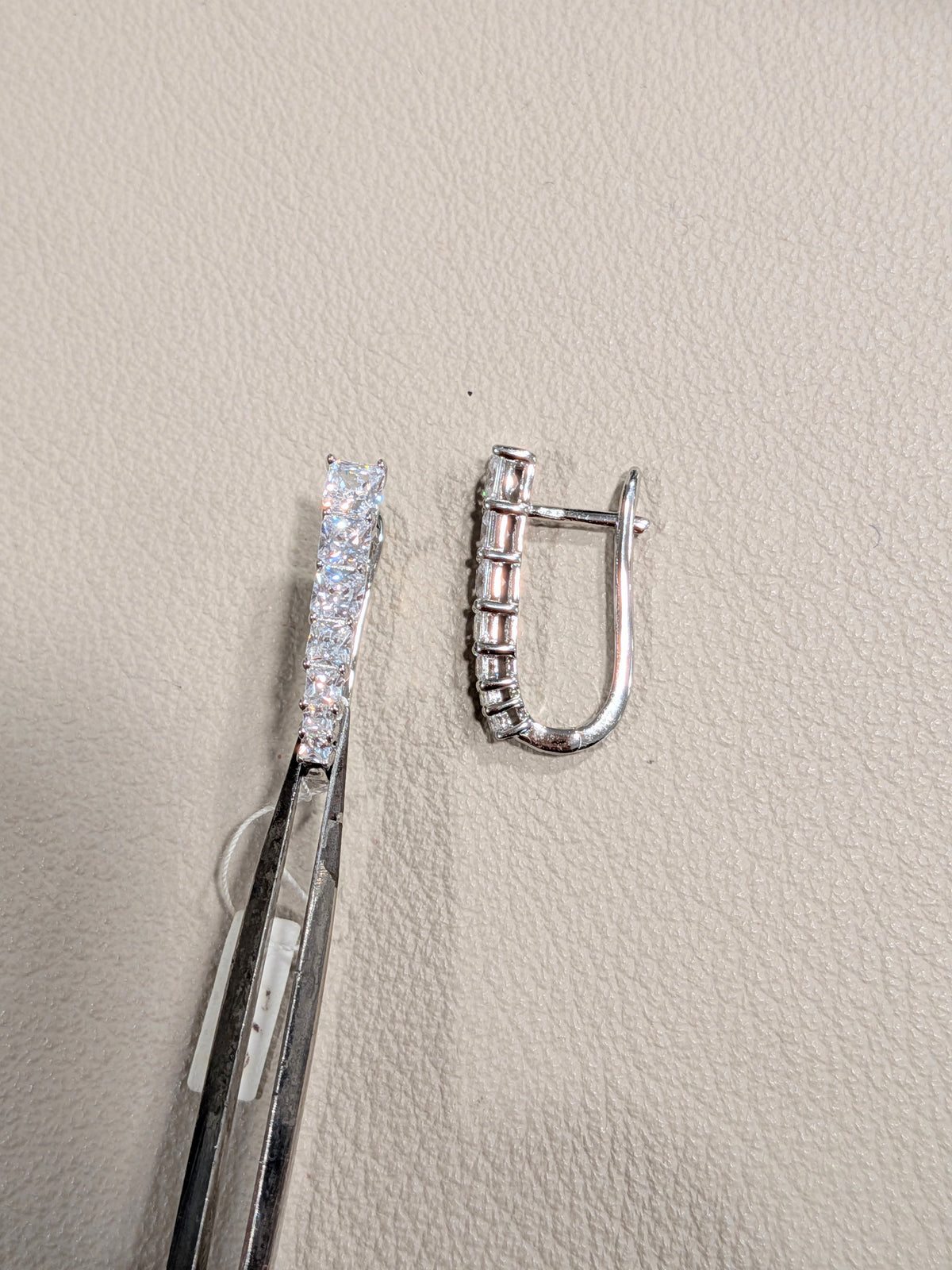 Orecchini zirconia quadrati