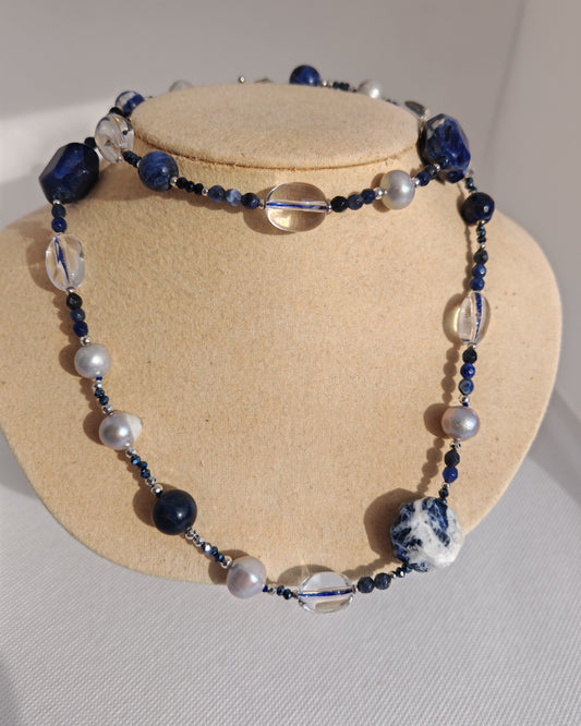 Collana sodalite blu