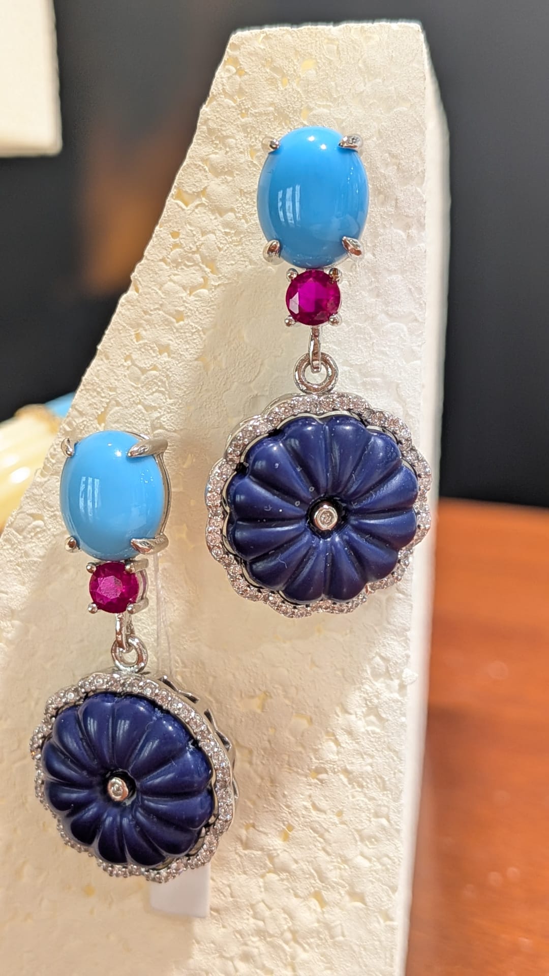 Orecchini fiore blu