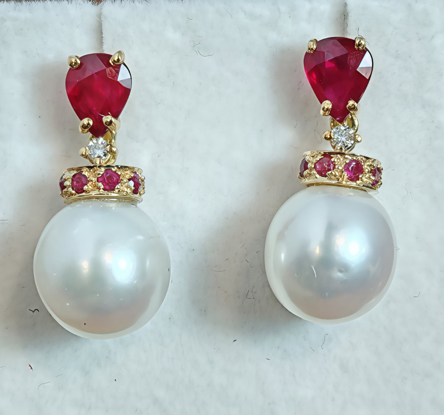 🌟 Orecchini Pendenti in Oro 18k con Perle, Rubini e Diamanti
