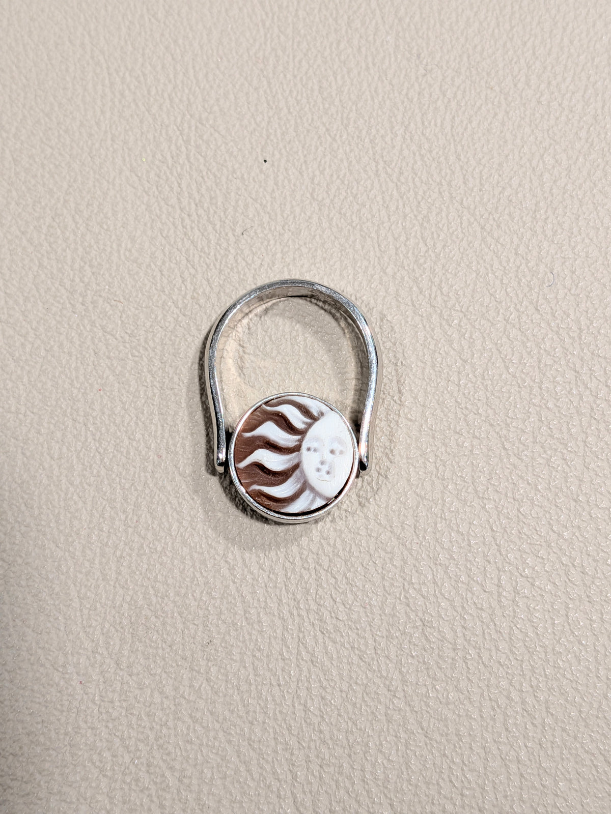 Anello reverso cammeo