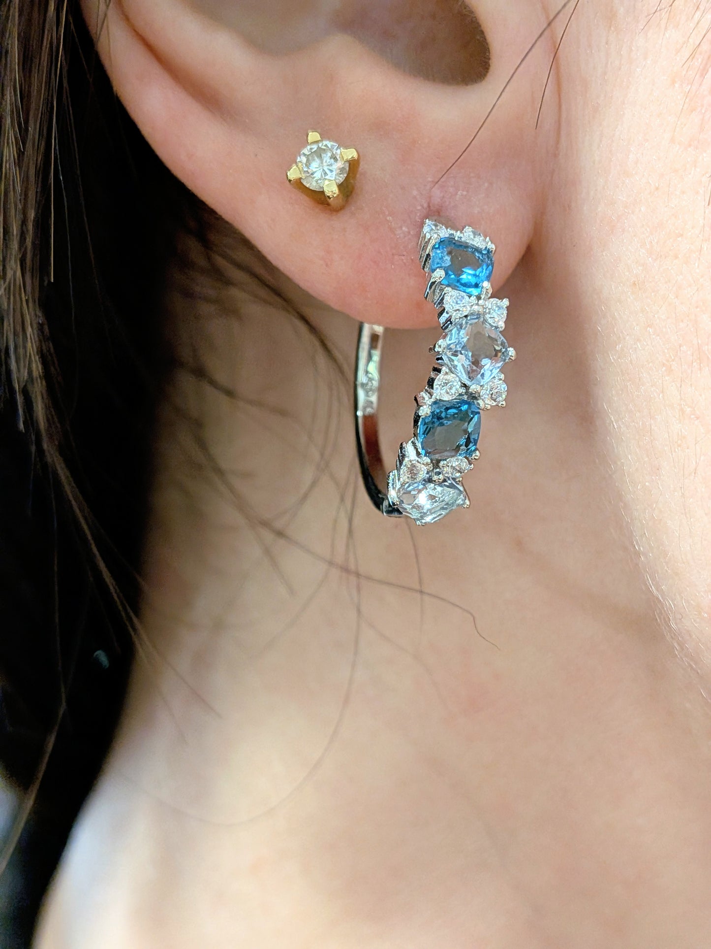 Cerchi grandi azzurri