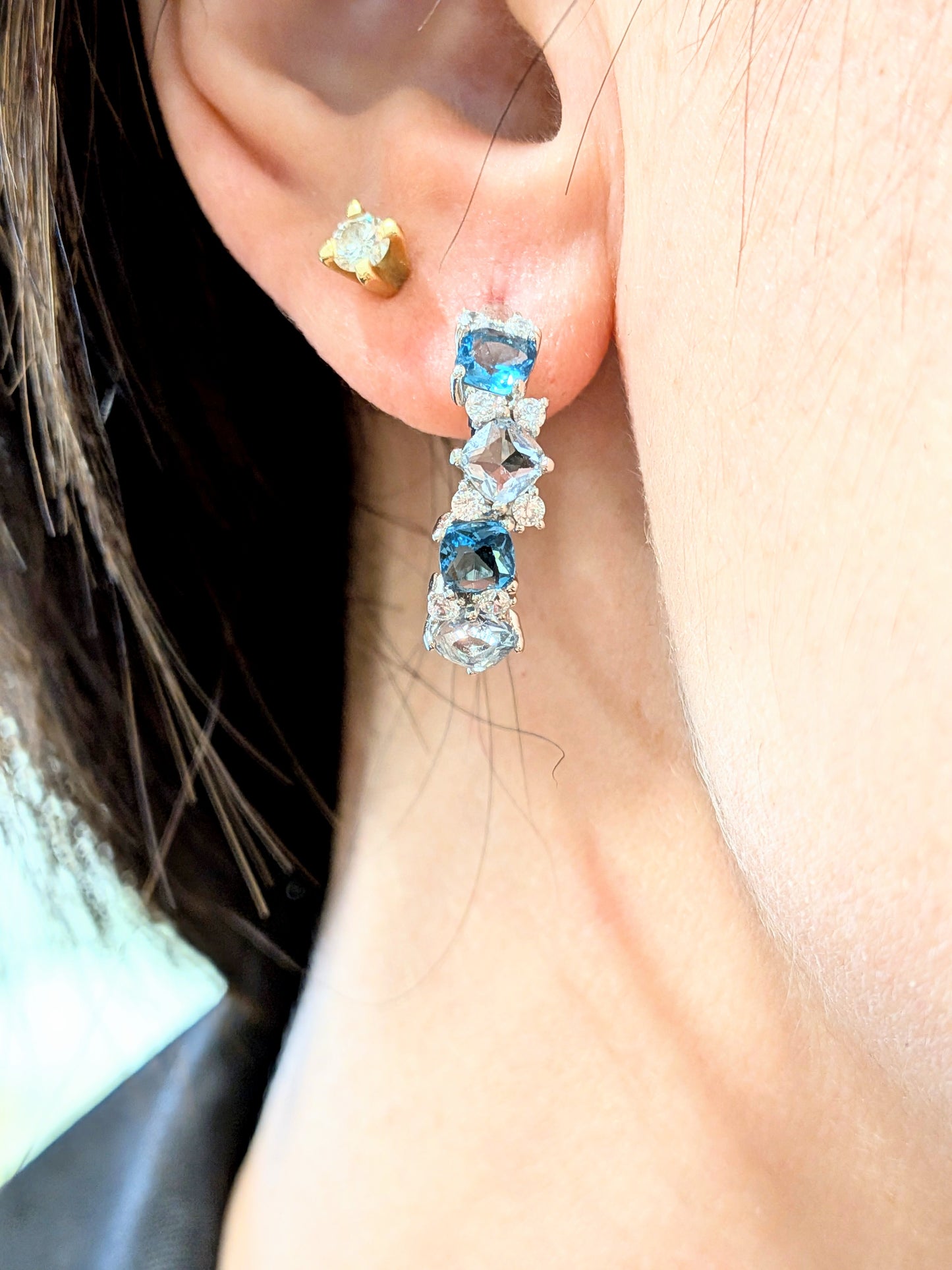 Cerchi grandi azzurri